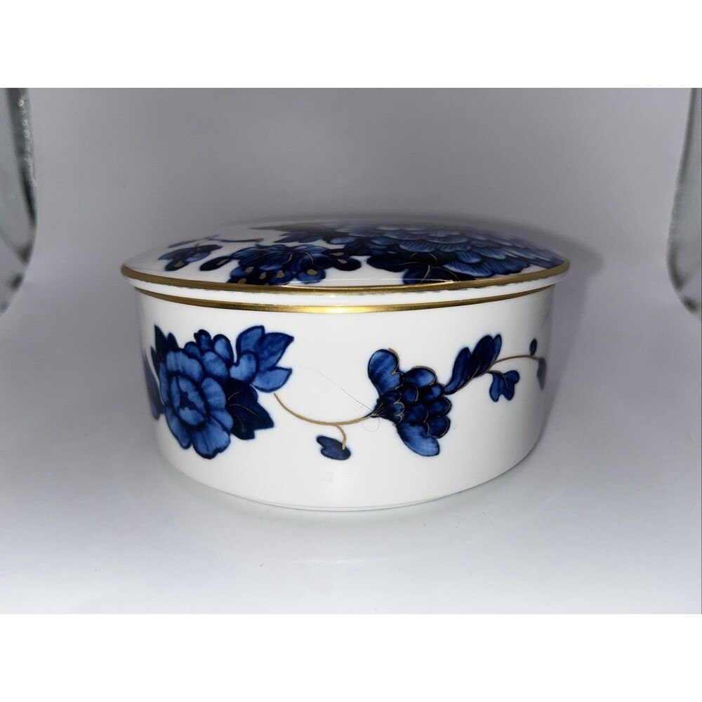 Prouna Emperor Flower Jewelry Box Bone China